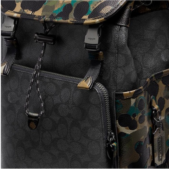Coach League Flap Backpack In Signature Canvas Charcoal With Camo Print NWT - Picture 5 of 6